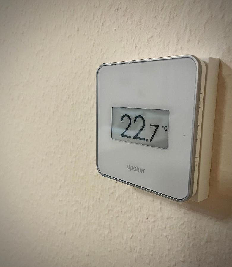 Apartment Im Gehobenen Stadtviertel - Perfekt Fuer Selbstversorger Aalen Dış mekan fotoğraf
