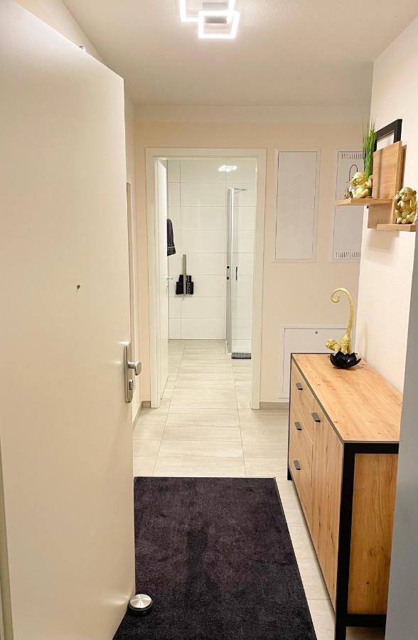 Apartment Im Gehobenen Stadtviertel - Perfekt Fuer Selbstversorger Aalen Dış mekan fotoğraf